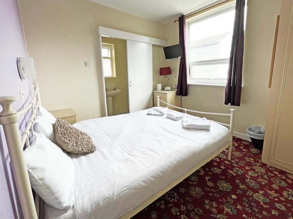 Sapphire Hotel Blackpool Promenade Extérieur photo