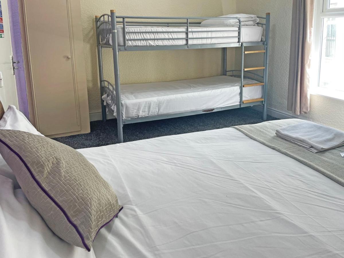Sapphire Hotel Blackpool Promenade Extérieur photo